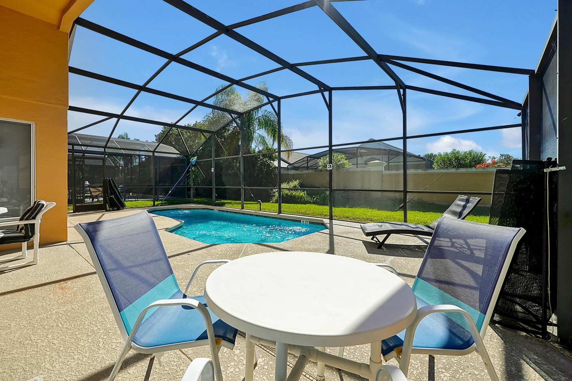 Bikini Bottom - 4 Bed Pool